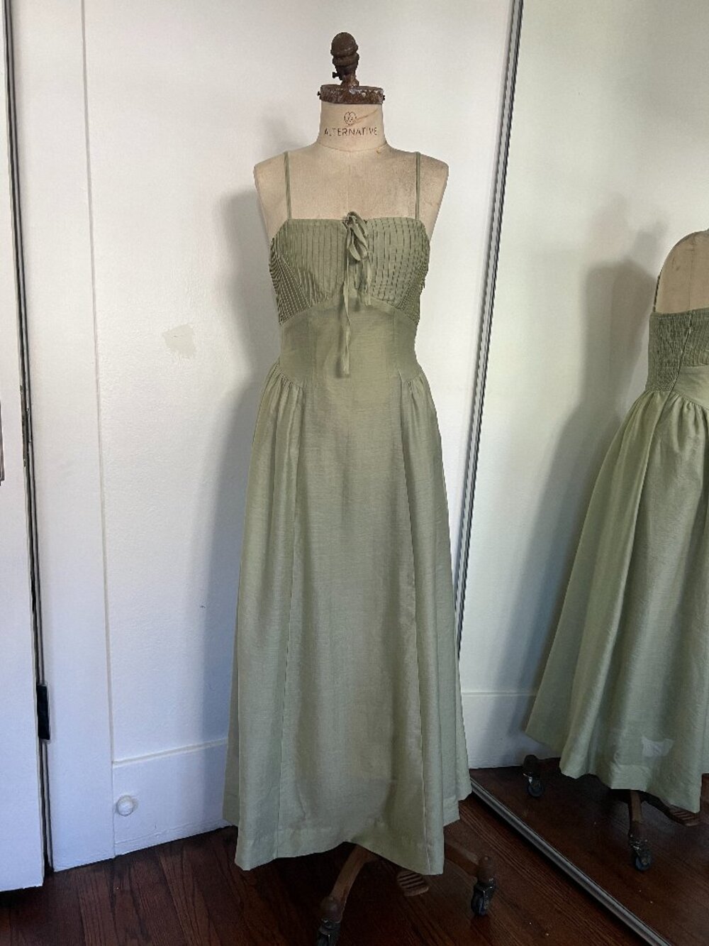 Heartloom | Smocked Tie-Front Maxi Dress | NWT